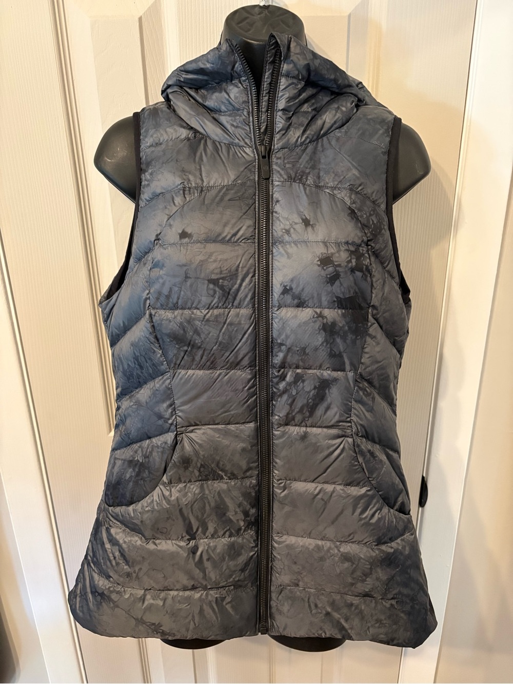 Lululemon Pack It Down Vest Diamond Dye Melanite Black - Size 8